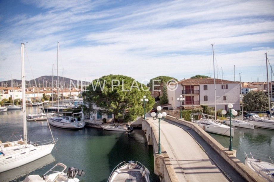 RARE - Duplex apartment with large roof terrace | PORT GRIMAUD & MARINA ...